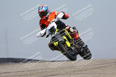 media/Mar-24-2025-2WTD (Mon) [[55b4b08488]]/B Group/1120am (Outside Grapevine)/